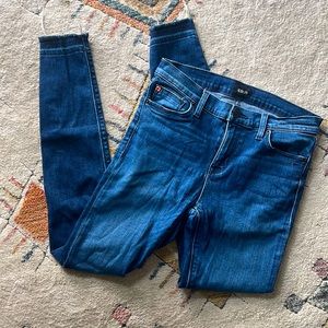 HUDSON JEANS w/ BLACK DETAIL